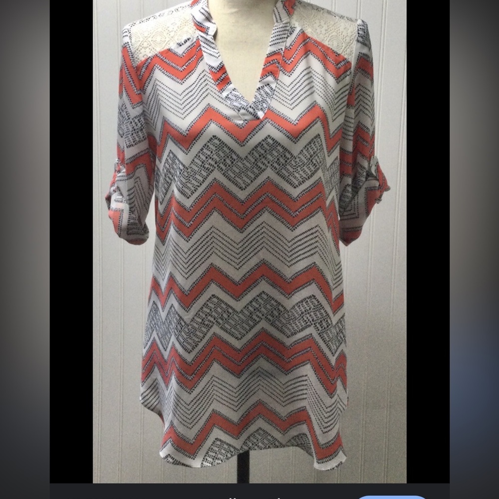 Iz Byer Pink and Gray Chevron Blouse Size Small